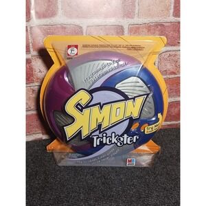 Milton Bradley Simon Trickster Electronic Handheld Memory Game 2005 Hasbro New